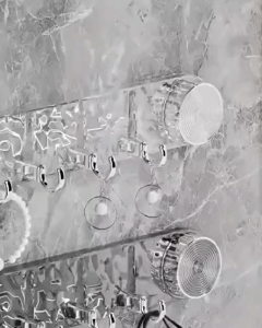 Powerful Vacuum Mount Hook